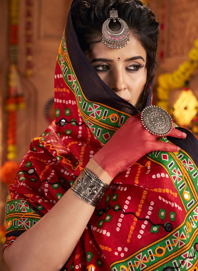RangSaaj Chaniya Choli – Multi-Hued Aari & Foil Glam in Organic Cotton - Image 6