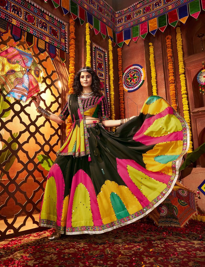 Midnight Muse Chaniya Choli – Gajji Silk Glory with Mirror Sparkle