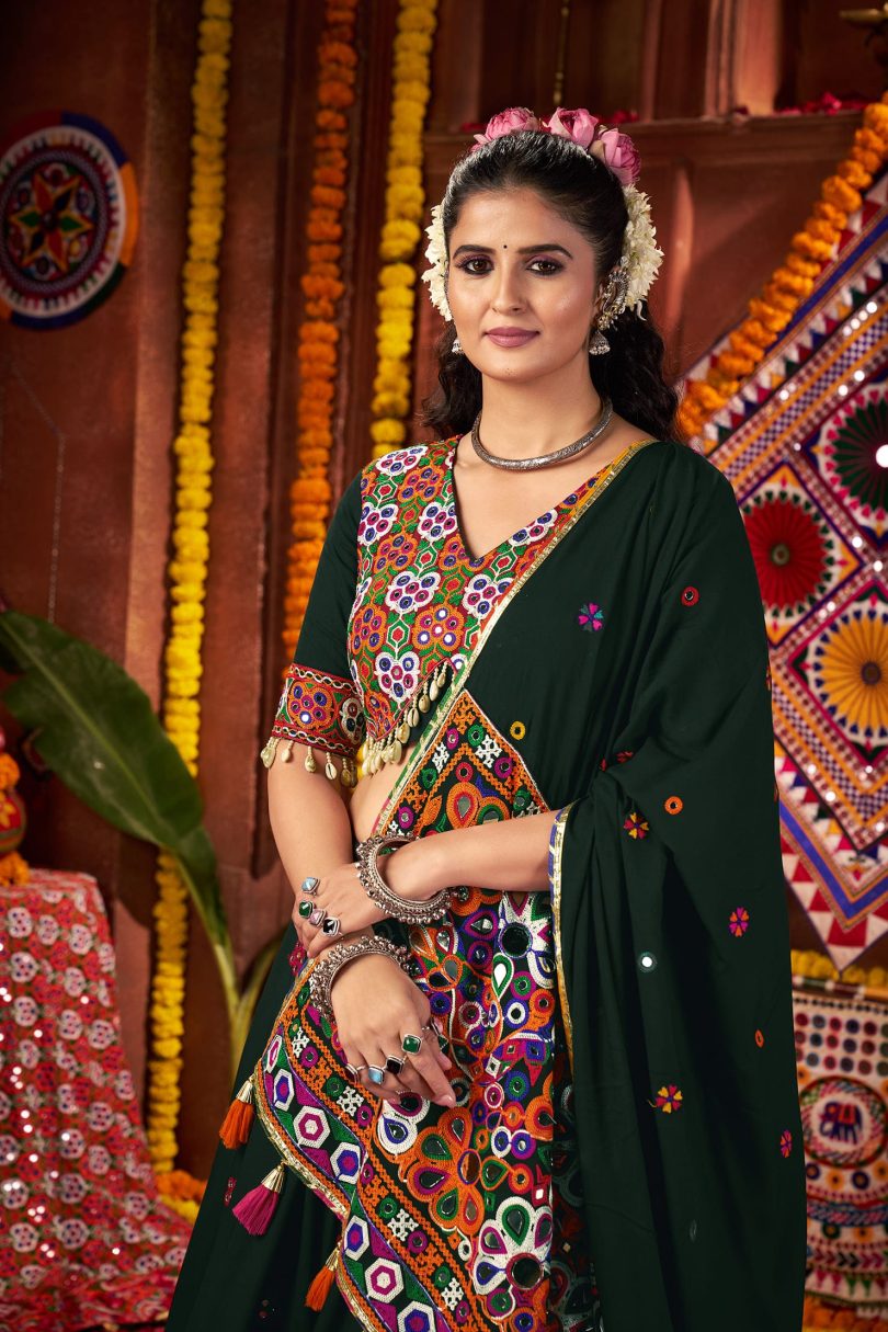 Pachrang Chaniya Choli – Green Kutchi Mirror Work Set - Image 5