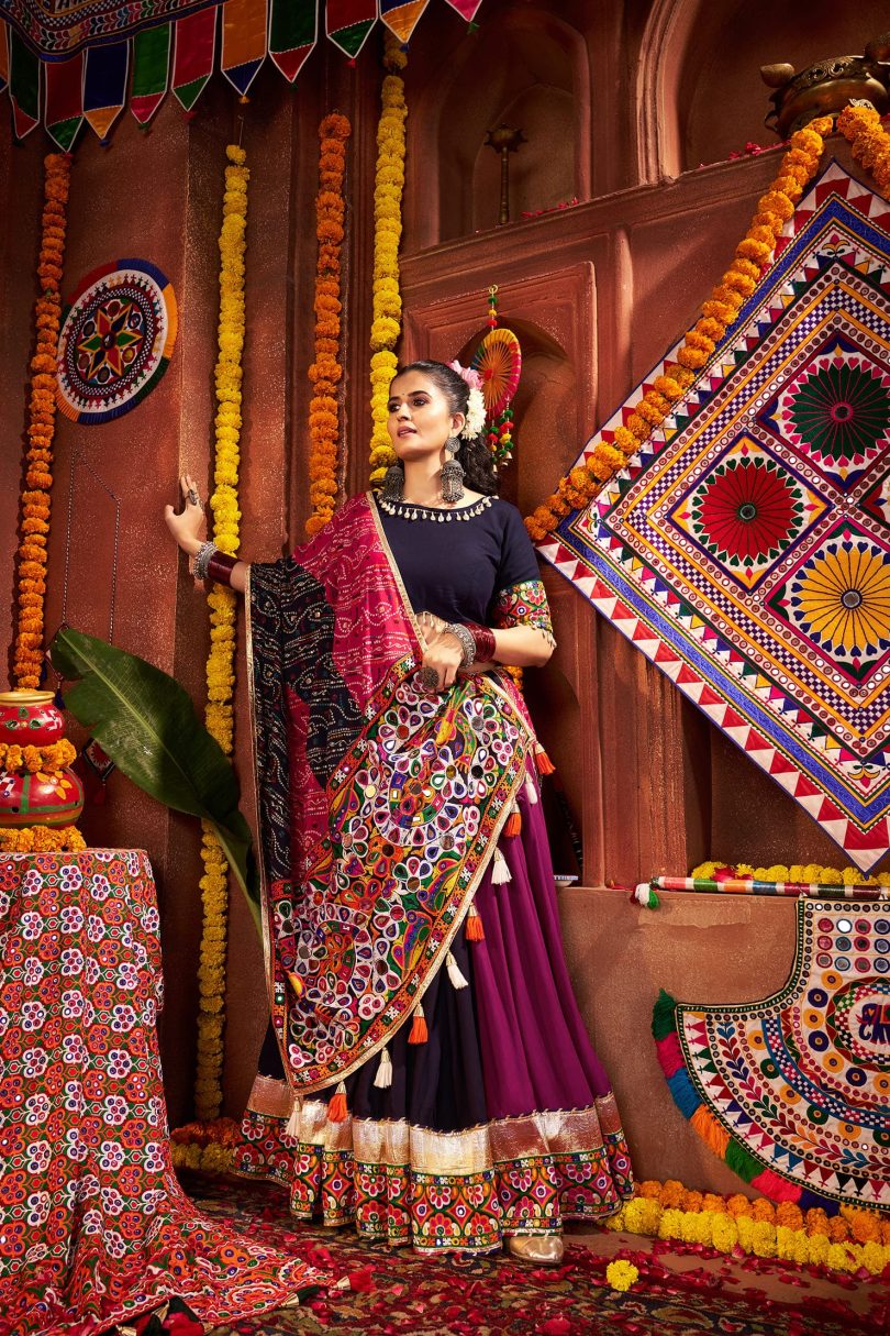 RaagRang Chaniya Choli – Multicolor Mirror & Kutchi Work Set with Printed Dupatta