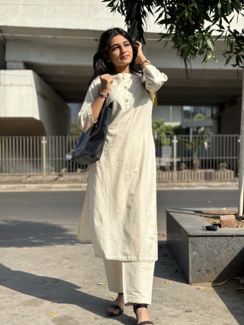 Plain White Premium Linen Kurti