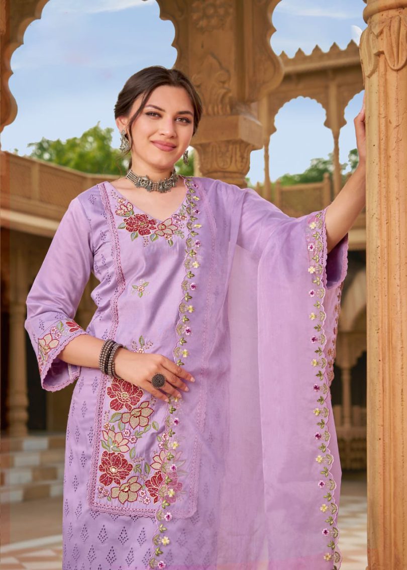 Premium Pure Mul Chanderi Designer Kurti Set with Organza Dupatta - Image 3
